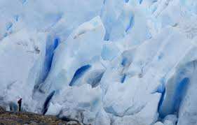 Planète (Amérique du Sud) - Argentine: Les chutes de glace massives, un spectacle aussi magnifique qu’inquiétant