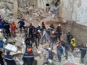 غليزان : تفكيك شبكة  مختصة في سرقة السرقات وتوقيف 7 أشخاص