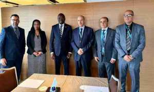 le ministre de la Santé rencontre à Genève le DG d'Africa-CDC