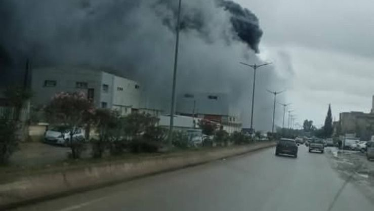 بومرداس : حريق بمُستودع لتخزين  ألواح بلاستيكية بـقوادرية