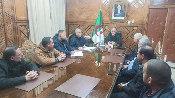 تنصيب خلية أزمة لمتابعة التقلبات الجوية بولاية الجلفة