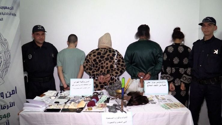 الجزائر العاصمة: توقيف مشعوذة  وحجز طلاسم وأقراص مهلوسة