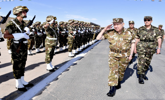 Le Général d'Armée Saïd Chanegriha en visite de travail et d'inspection en 3e Région militaire