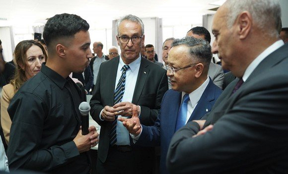 السيد بداري يدعو من تيزي وزو إلى جعل الجامعة قاطرة للتنمية