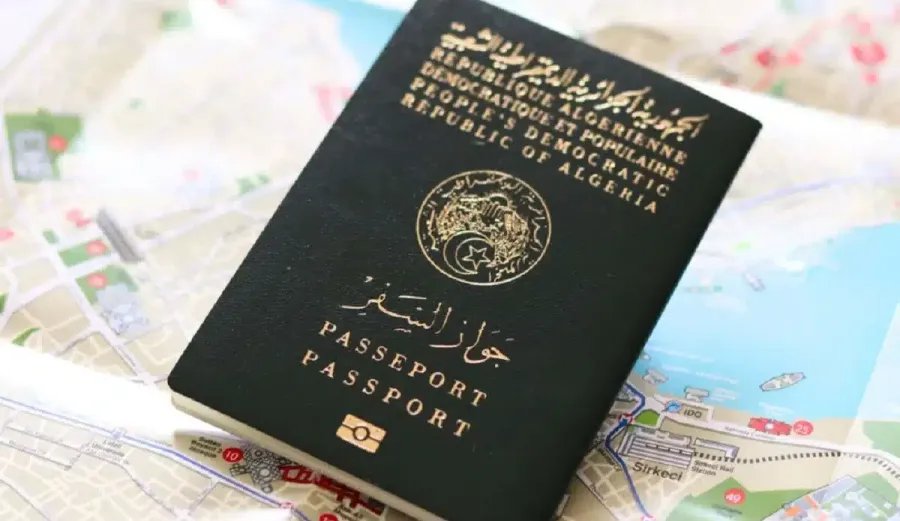 Passeport algérien 2025 : 56 pays accessibles sans visa – Un bond historique dans le classement Henley