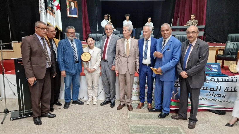 في الذكرى  ال 69 لانتفاضة 1956: تنسيقية المواطنة المستدامة تكرم  رموز النضال والعلم