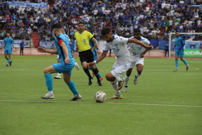 وداد تلمسان يعود إلى الواجهة :خماسية في شباك جيل بن داود تتوج موسماً استثنائياً وتمنح الصعود رسميا