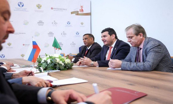 Transition énergétique: les efforts de l'Algérie exposés à Saint-Pétersbourg