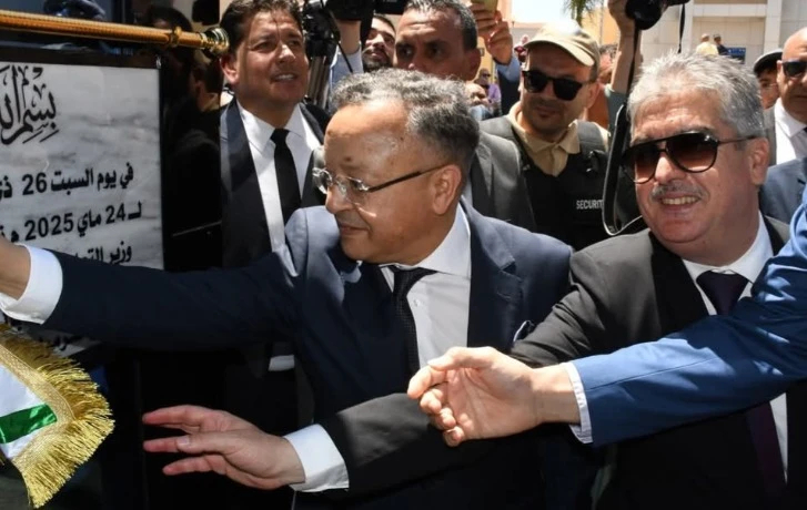 بداري يشرف بغليزان على نهائيات البطولات الوطنية الجامعية للرياضات الجماعية : تدشين المسبح نصف الأولمبي بمركب محمد بن طرمول