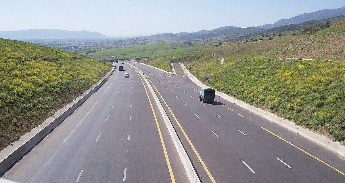Algérie - L’autoroute Est-Ouest souffre d’une dégradation visible: «Il faut instaurer la culture de l’entretien»
