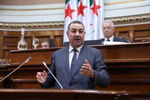 Transport routier: le réseau public sera renforcé par 108 nouveaux bus de fabrication locale dans trois wilayas en 2025