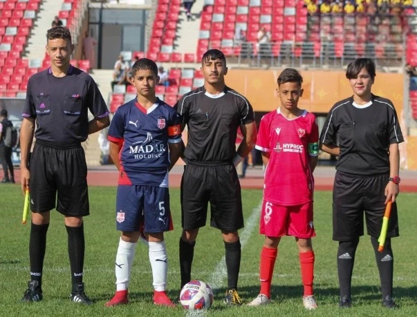 وهران : انطلاق أول بطولة وطنية للأكاديميات المحترفة لكرة القدم لأقل من 13  سنة