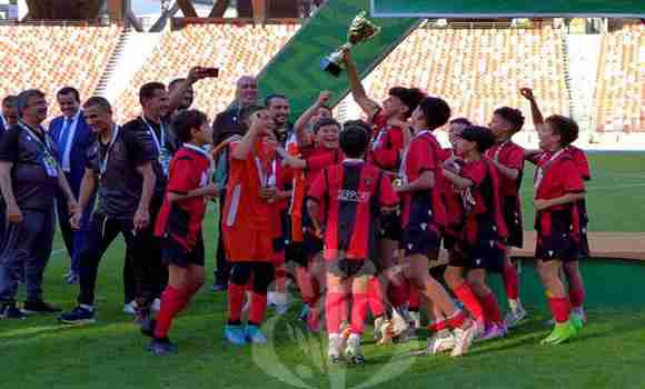 Foot/jeunes catégories (U13) : l'USM Alger remporte le 1er tournoi national des Académies Pro