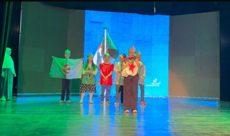 جمعية awit oran بالتنسيق مع الديوان الوطني للثقافة و الإعلام احتفالية بهيجة بمناسبة اليوم العالمي للطفولة بوهران: أطفال التريزوميا في قلب الفرح