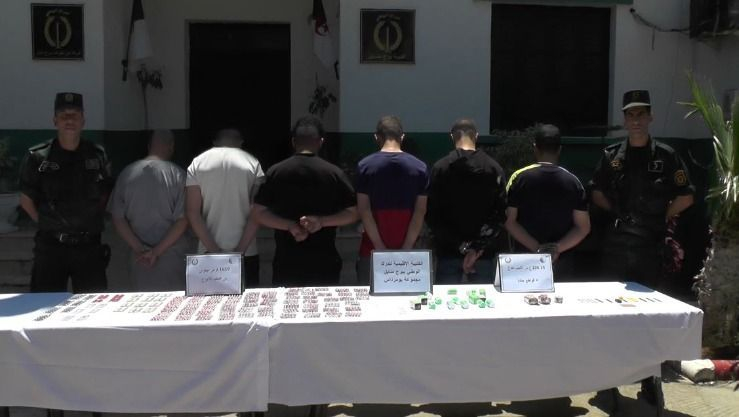 بومرداس : الدرك الوطني يحجز أزيد من 17 ألف كبسولة مهلوسة ويوقف 15 شخصاً