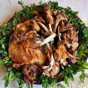 لحم مبخر ومحمر في الفرن