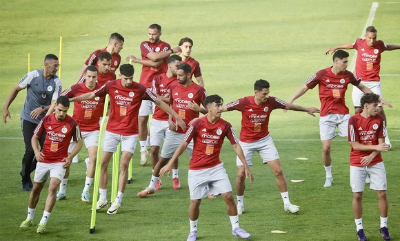 Foot/Algérie-Rwanda (amical) : l'Equipe nationale A' poursuit son mini-stage à Alger
