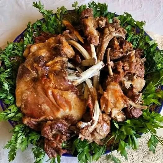 Viande à la vapeur puis rôtie au four