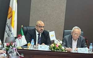 بحث فرص الشراكة بين الشركة القابضة لصناعة الحديد ومجمع ليون الماليزي