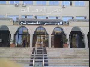 إدانة 15 شخصا بتهم تتعلق بالإخلال بنزاهة الامتحانات بالأغواط