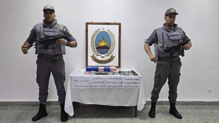 توقيف 5  أشخاص وحجز أزيد من 6 كلغ  من الكيف المعالج في وهران