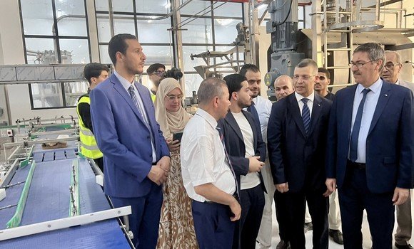 الشلف: تسجيل أزيد من 300 مشروع على مستوى الشباك الوحيد اللامركزي للاستثمار