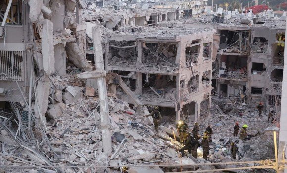 Iran: poursuite de la riposte contre l'agression sioniste, appels à l'unité et à la résistance populaire