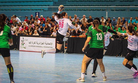 Hand/Excellence dames: quatrième sacre consécutif pour le HBC El-Biar