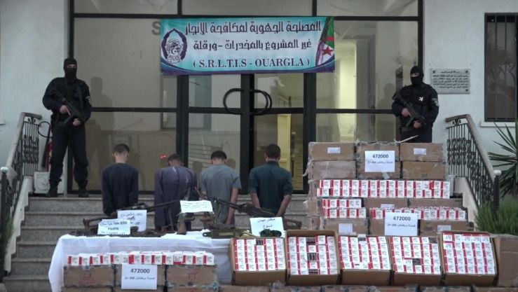 الـ SRLTIS ورقلة تفكك شبكة إجرامية وتضبط أسلحة حربية وكميات ضخمة من 