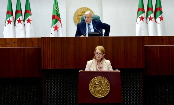 La loi sur l'exploitation touristique des plages fera du tourisme domestique un véritable moteur de développement