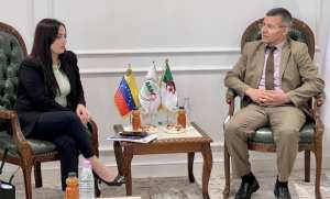 AAPI : examen des voies et moyens de renforcer la coopération dans le domaine de l'investissement avec le Venezuela