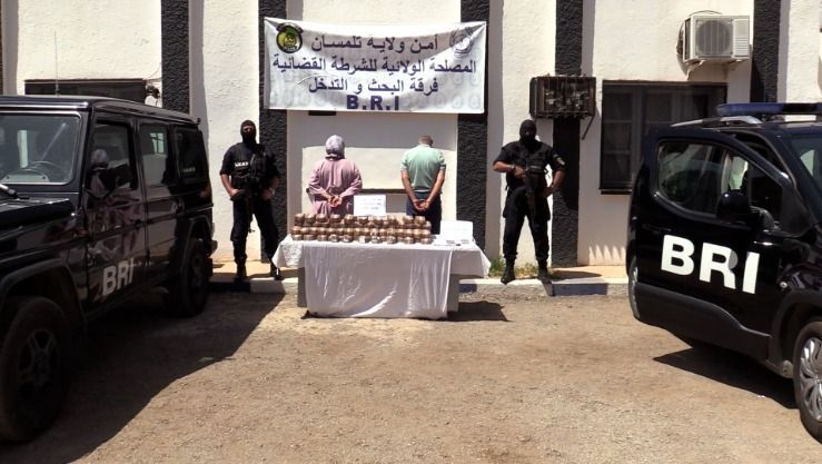 شرطة تلمسان تضبط نحو 52 كلغ من الكيف المعالج قادمة من المغرب