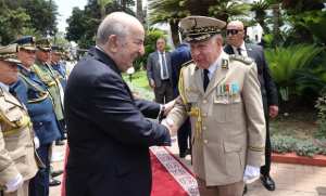 Le président de la République préside la cérémonie annuelle de remise de grades et de médailles