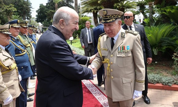 Le président de la République préside la cérémonie annuelle de remise de grades et de médailles