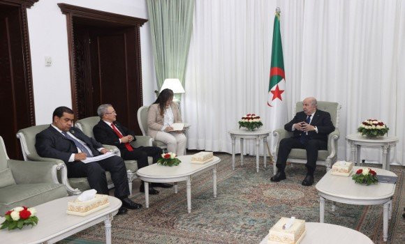 Le président de la République reçoit le ministre vénézuélien du Pouvoir populaire pour l'Agriculture productive et les Terres