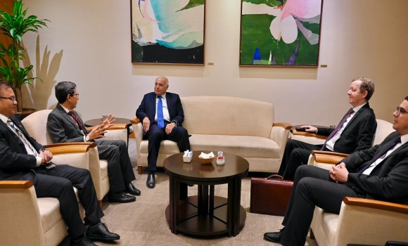 Chargé par le président de la République, M. Attaf à Singapour pour une visite officielle 