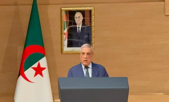 Le Premier ministre préside l'ouverture officielle du Sommet national 