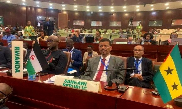 47e session du Conseil exécutif de l'UA: le Maroc sème le chaos en volant le drapeau sahraoui
