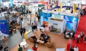 Pour explorer les différentes destinations touristiques et les services d'hébergement disponibles