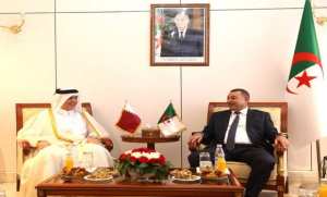 Transports : Sayoud examine avec l'ambassadeur du Qatar les moyens de renforcer la coopération