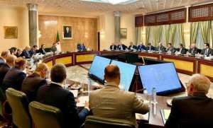 Nadir Larbaoui préside une réunion du CPE