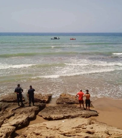 الشلف: غرق فتاتين بشاطئ واد الزبوح والبحث عن مفقود بشاطئ المساعدية