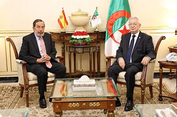 Nasri reçoit l'ambassadeur d'Espagne en Algérie