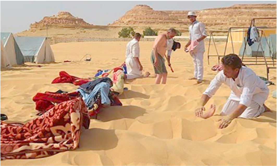 Début de l'activité annuelle des « bains  de sable » à Foggaret-Ezzoua