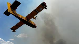 Planète (Europe) -  La France manque-t-elle de Canadair pour lutter contre la multiplication des incendies ?