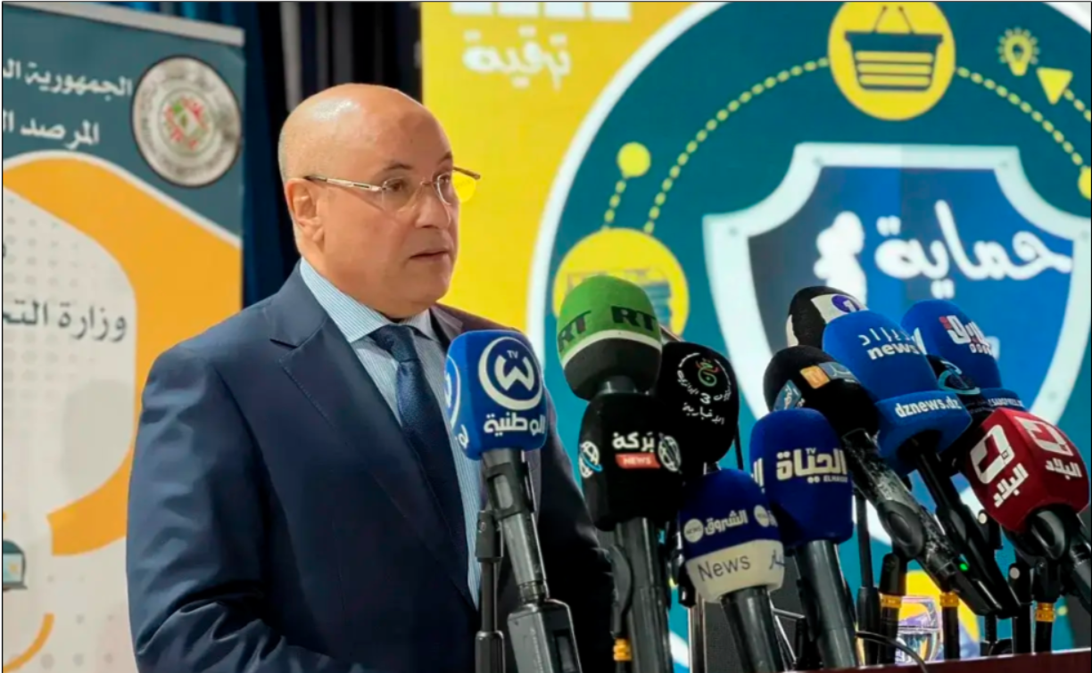 Zitouni souligne la nécessité de renforcer le contrôle des prix