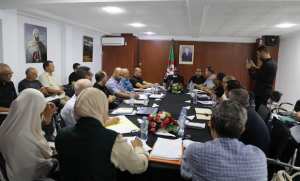 Hidaoui tient une réunion d'évaluation avec les directeurs des camps d'été 