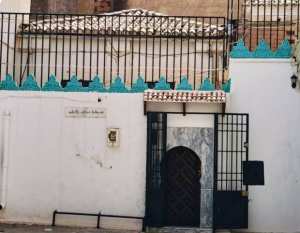 La mosquée Sidi Zekri est un édifice religieux situé à Tlemcen, en Algérie.