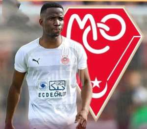 مولودية وهران تتفاوض مع رقيق متوسط ميدان  ...وفاق سطيف تعثر صفقة إيدوين وغموض حول هوية المدرب الجديد