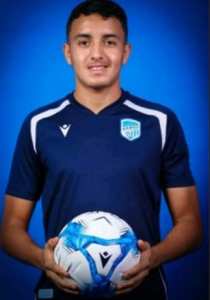 بعد تألقه مع رديف  أولمبيك  أقبو فريد إمام ...خريج مدرسة مغنية يظفر بعقد إحترافي